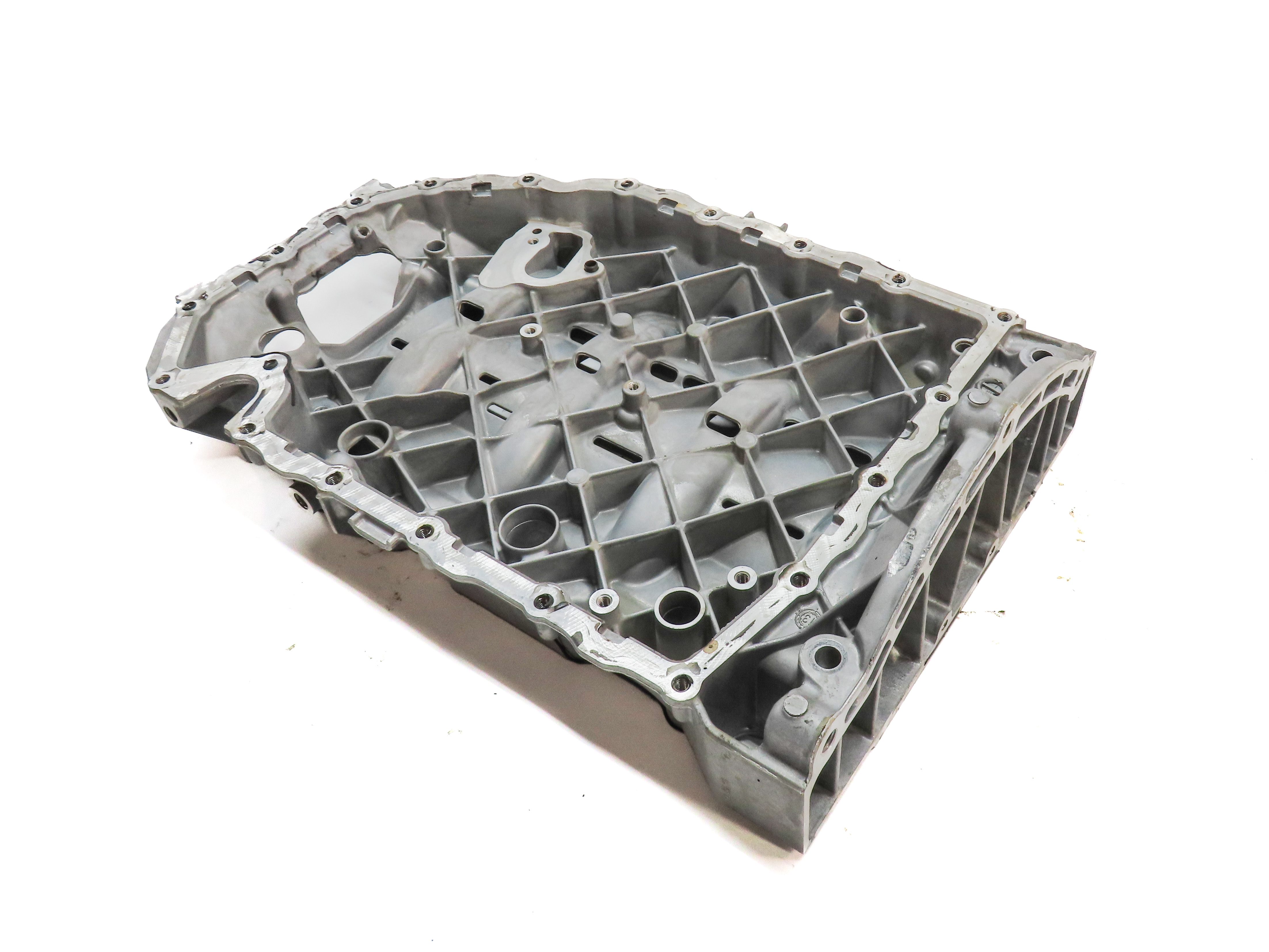 2009-2018 VW EOS TIGUAN AUDI Q3 (8U) 2.0L TURBO ENGINE UPPER OIL PAN CRADLE — exact item pictured